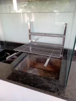 A Inox Catarinense é uma empresa especializada em soluções de aço inox, com mais de 10 anos de experiência no mercado. Fabricamos produtos como corrimãos, guarda-corpos, bancadas, grelhas e diversos outros itens sob medida para atender a residências e indústrias. Localizada em Blumenau, SC, nossa empresa prioriza qualidade, durabilidade e satisfação dos clientes. Para saber mais, visite nosso site: www.inoxcatarinense.com.br.