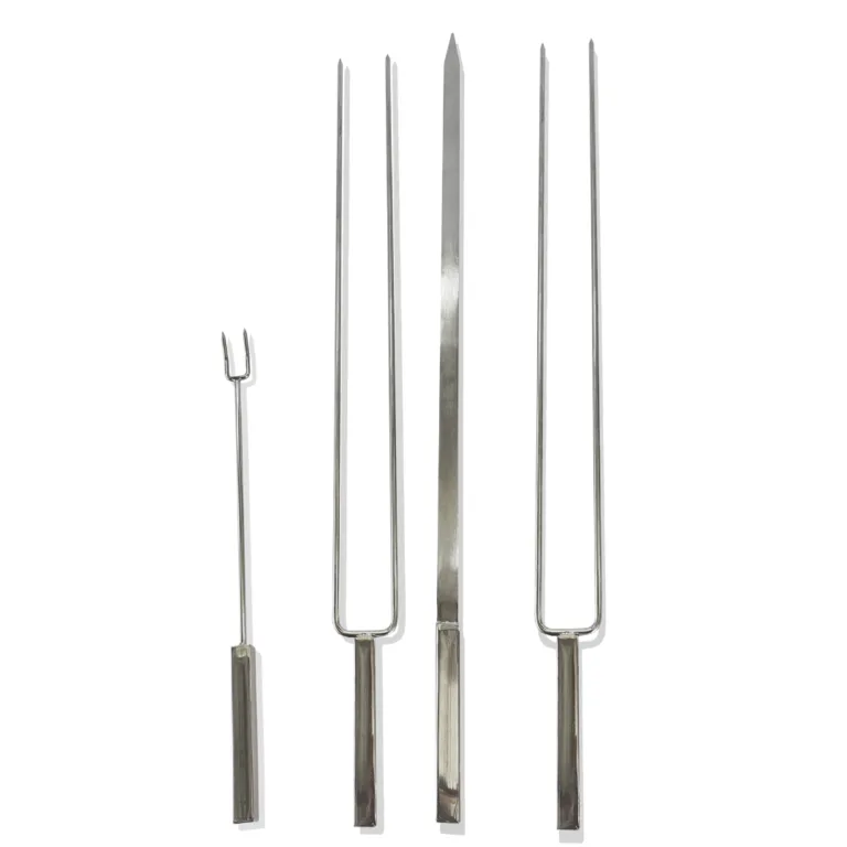 A Inox Catarinense é uma empresa especializada em soluções de aço inox, com mais de 10 anos de experiência no mercado. Fabricamos produtos como corrimãos, guarda-corpos, bancadas, grelhas e diversos outros itens sob medida para atender a residências e indústrias. Localizada em Blumenau, SC, nossa empresa prioriza qualidade, durabilidade e satisfação dos clientes. Para saber mais, visite nosso site: www.inoxcatarinense.com.br.