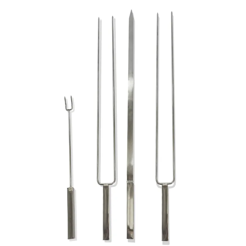 A Inox Catarinense é uma empresa especializada em soluções de aço inox, com mais de 10 anos de experiência no mercado. Fabricamos produtos como corrimãos, guarda-corpos, bancadas, grelhas e diversos outros itens sob medida para atender a residências e indústrias. Localizada em Blumenau, SC, nossa empresa prioriza qualidade, durabilidade e satisfação dos clientes. Para saber mais, visite nosso site: www.inoxcatarinense.com.br.